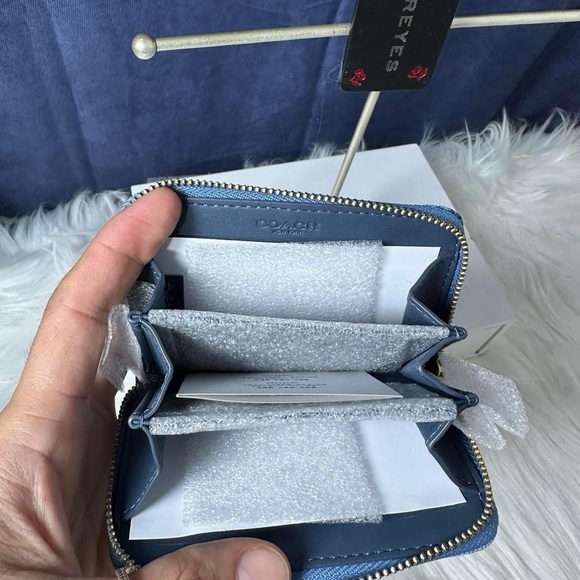 COACH Denim Essential Small Zip Around Wallet - Picture 5 of 5